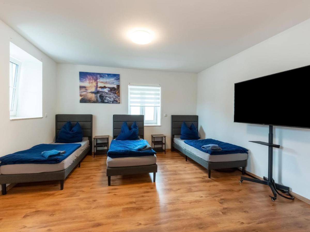 Apartment With Terrace In An Ideal Location Haunsheim Eksteriør bilde